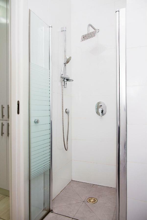 Apartments4You Dinara Bat Yam Exterior foto
