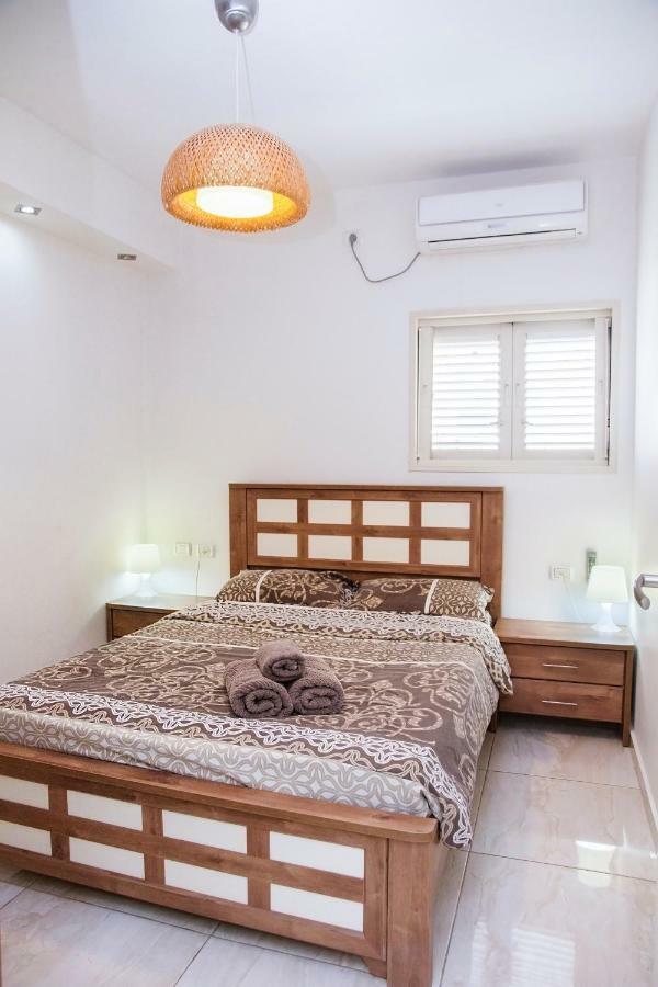 Apartments4You Dinara Bat Yam Exterior foto