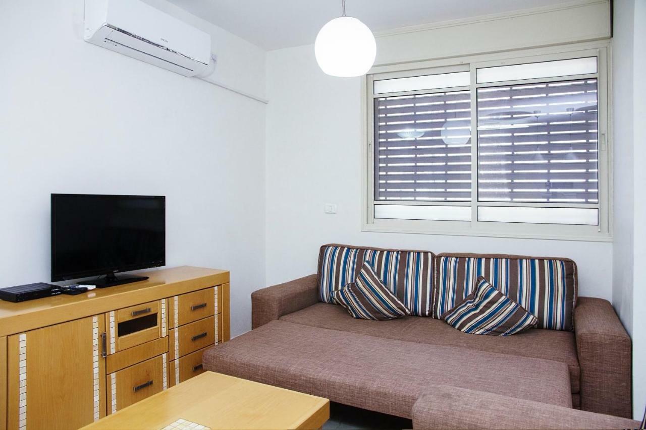Apartments4You Dinara Bat Yam Exterior foto